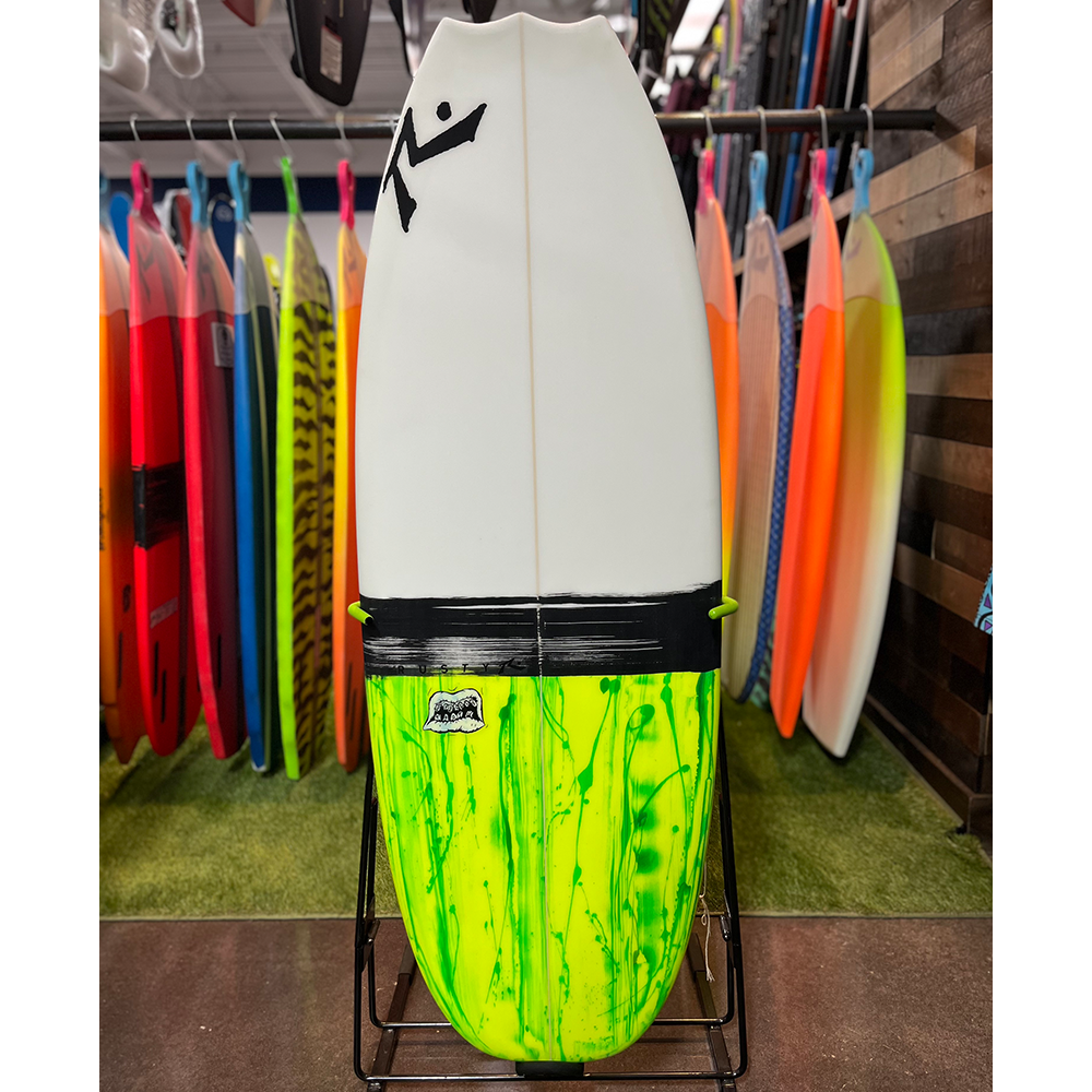 Rusty Snaggle Tooth Wakesurfer 4'8ft